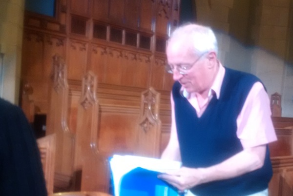 photo - Last month Vancouver British journalist of "The Independent", Robert Fisk, who is considered an expert on Middle East issues. He gave a lecture to a full house here and here at the United Church in downtown