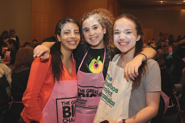 photo - Vancouver was one of the 550 cities worldwide that participated in the Shabbat Project this year. Activities included the Great Big Challah Bake, attending services, hosting Shabbat meals and get-togethers, and a Havdalah concer