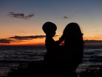 photo - Hawaii - mother and son