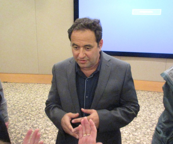 photo - Prof. Amir Amedi of the Hebrew University answers questions from attendees at a Jan. 16 presentation