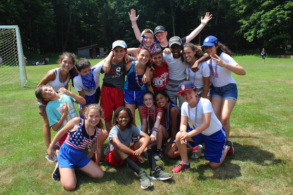 photo - Campers at Pennsylvania’s Camp Havaya