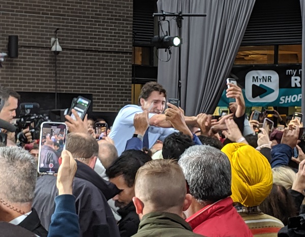 photo - Because Justin Trudeau's party won most of the seats in the parliament, it is he who will first receive the mandate to form the new government again