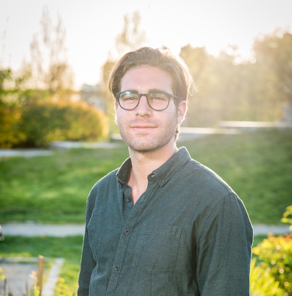 photo - Aaron Friedland, creator and host of the podcast Impact in the 21st Century