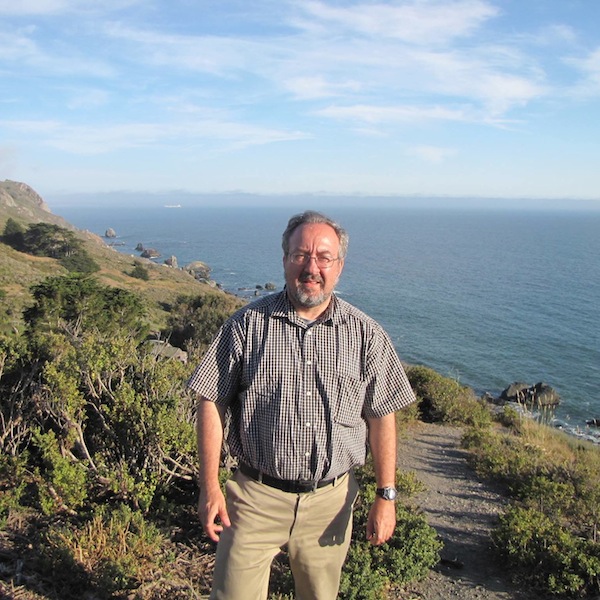 photo - University of Victoria’s Prof. Dan Russek spoke about Jewish writers in Argentina and Mexico, as well as Jorge Luis Borges’ Jewish-related writings