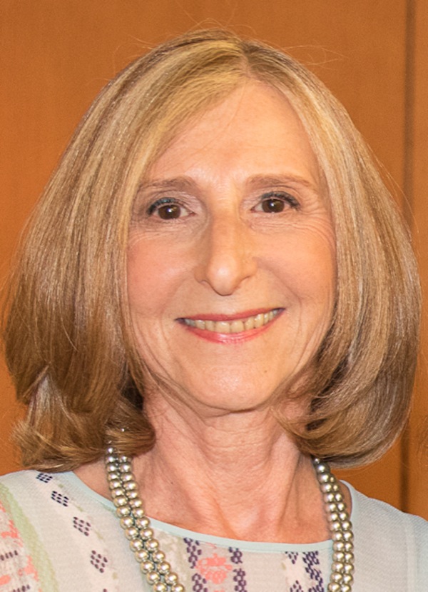 photo - Shalhevet Girls High School will honour Shelley Rivkin at its gala on April 11