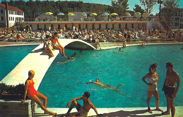 image - Pool scene at the Pines Resort in the heyday of the Catskills