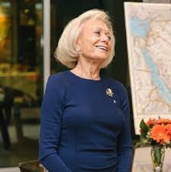 photo - Fran Belzberg (photo from jewishvancouver.com)