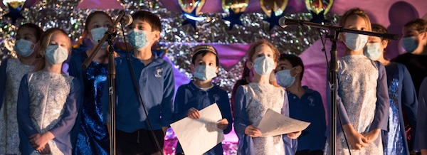 photo - RJDS Choir sings