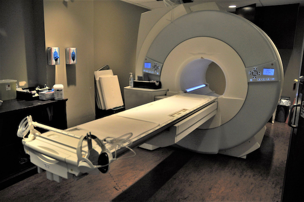 photo - MRI machine