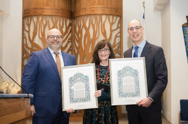 photo - Rabbi Dan Moskovitz, left, Dr. Patricia Daly and Dr. Eric Grafstein