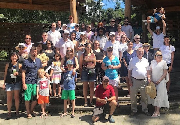 photo - A photo break at the Okanagan Jewish Community’s annual picnic and barbecue