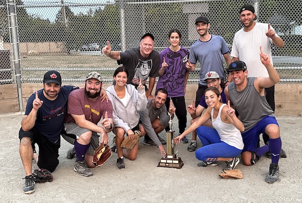 photo - The Purple Meshugeneh Cobras won the 2023 JCC Softball League championshi