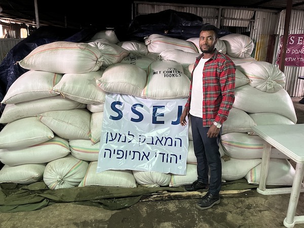 photo - With the economy in crisis in Gondar, aid groups are moving quickly to bolster food supplies to cover 1,500 Jewish households