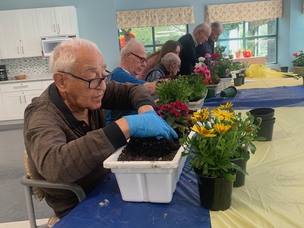 photo - L’Chaim Adult Day Centre is now open five days a week