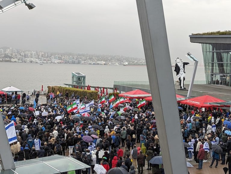 photo - Iranian expatriates in Vancouver also support the call to Hamas to release the hostages