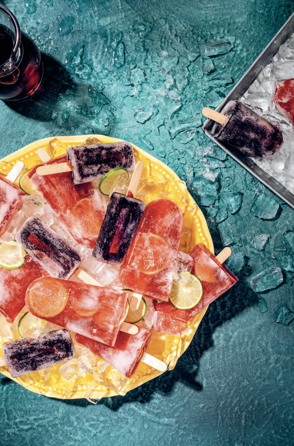 photo - Paletas can be made in many flavours. Sabor Judío includes a recipe that uses Manischewitz wine