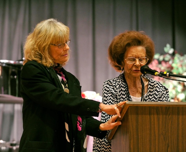 Four Peretz pillars honoured