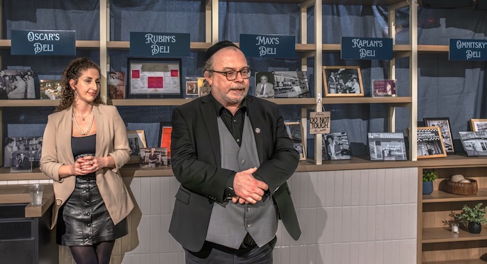 Pop-up exhibit popular