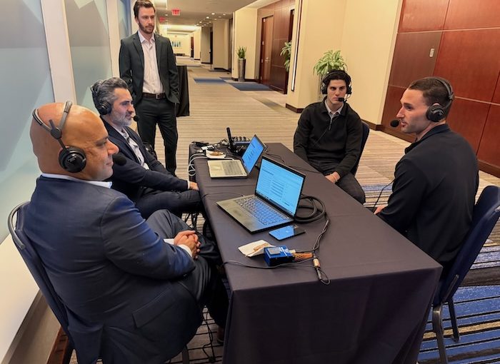 Jews shine in Canucks colours