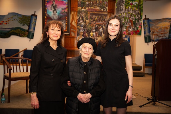 photo - Malka Pischanitskaya, centre, told her story of survival at the Vancouver community’s Yom Hashoah ceremony. Her daughter, Inna Turner, and granddaughter, Sophie Turner, also spoke at the April 14 event