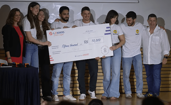Group buying platform wins