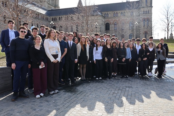 photo - A three-day trip to Ottawa is part of Canadian Jewish Political Affairs Committee’s Generation program. Students can apply for Generation, as well as CJPAC’s Fellowship program, at cjpac.ca