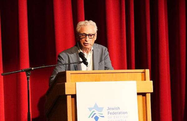 photo - Barry Zalmanowitz, president of the Jewish Federation of Victoria and Vancouver Island, speaks at the campaign launch in Victoria on Sept. 17
